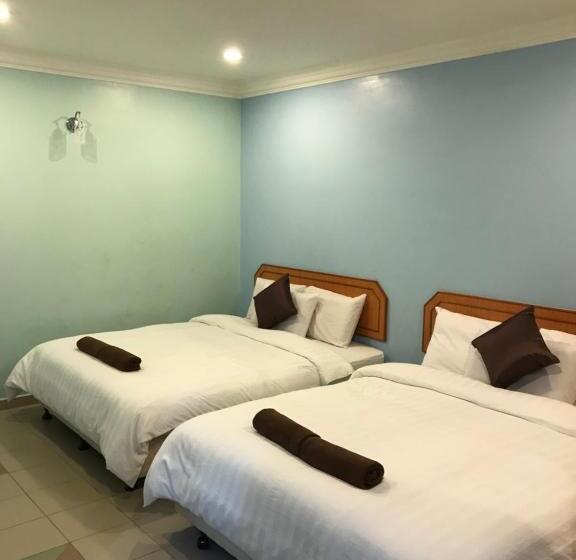 Camera Familiare Deluxe, Dan Restoran Seri Kangsar