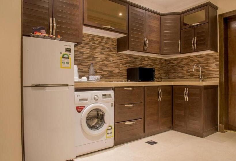 Junior Suite, Normina
