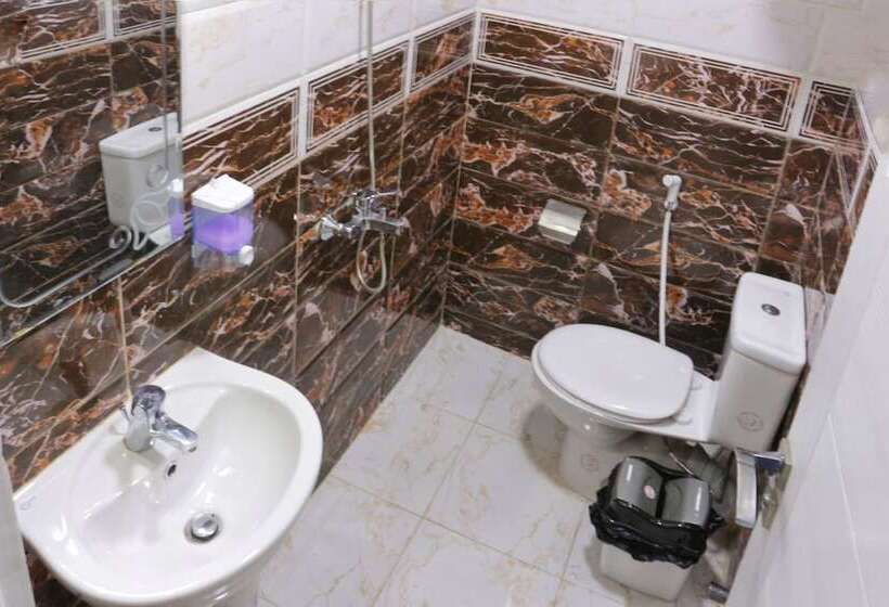 اتاق لوکس یک تخته, Hostgram