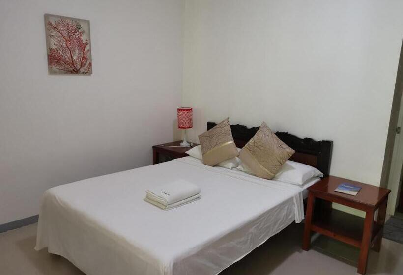 디럭스 테라스 룸 바다 전망, Aramara Resort