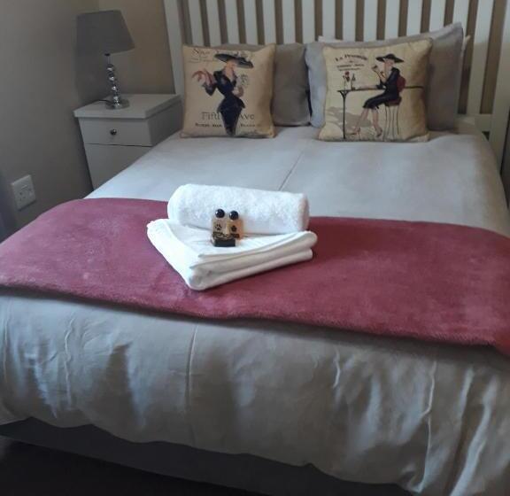 Дом 3 Спальни, Augrabies De Oude Stoor Guesthouse