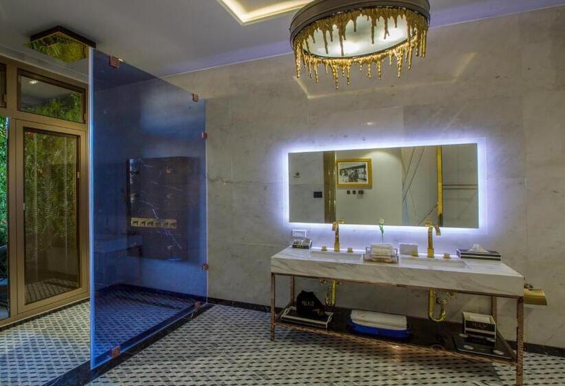 سوئیت با بالکن, O:lv Fifty Five Hotel   Adults Only