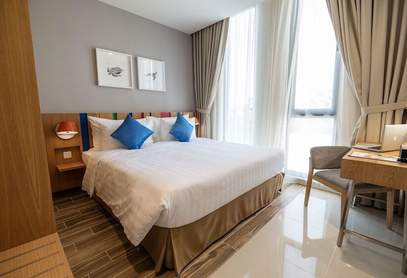 Люкс Премиум, Ramada By Wyndham Meridin Johor Bahru
