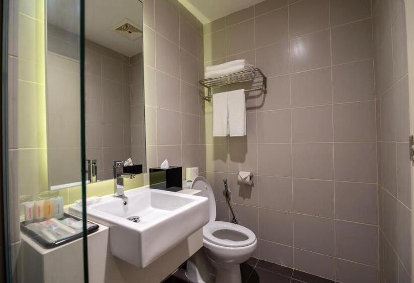 Номер Deluxe, Ramada By Wyndham Meridin Johor Bahru