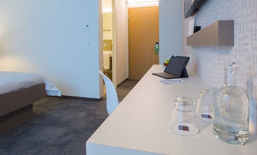 标准间, B_smart Motel Landquart