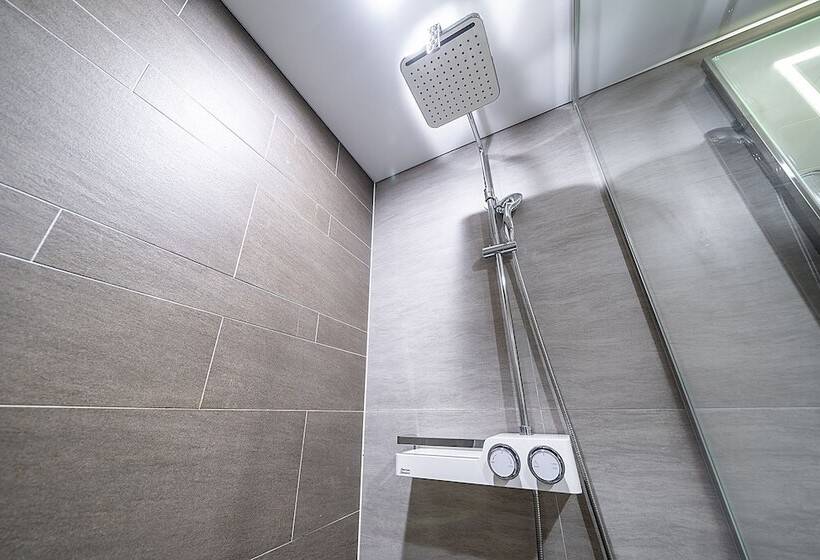 غرفة ديلوكس, Wonju City Hotel Hyeoksin