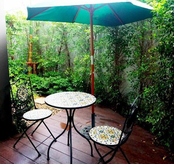 اتاق لوکس با چشم‌انداز باغ, The Lake Chalong Hotel Sha Plus