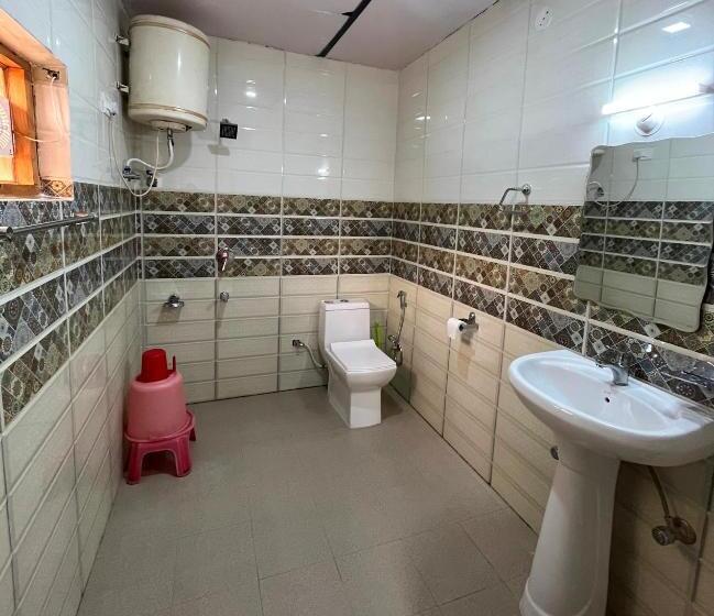 Номер Стандарт, Pops Resort