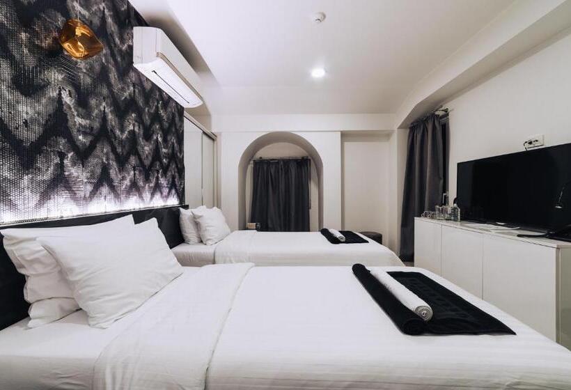 Superior Room with Terrace, Urbanista Hotel & Bar