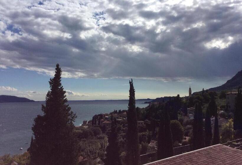 اتاق استاندارد با چشم‌انداز دریاچه, Il Sogno Sul Lago
