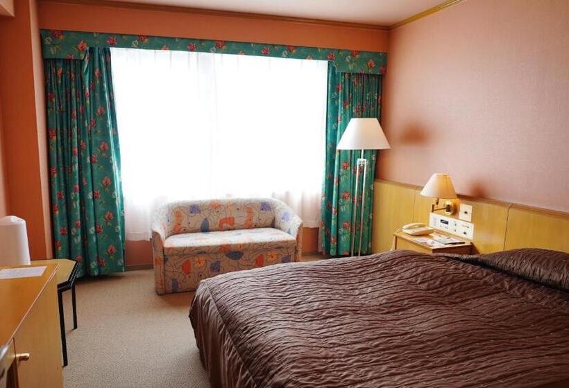 Номер Стандарт, Yuzawa Royal
