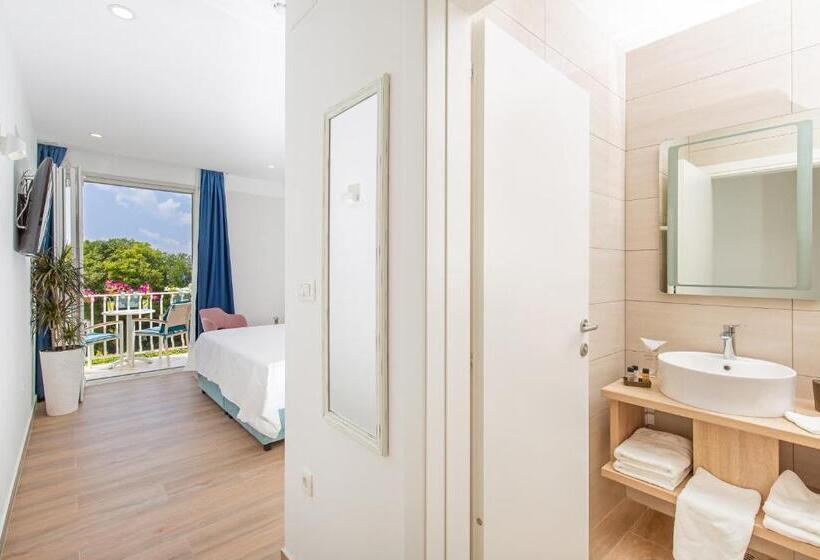 Номер Deluxe Вид на Море, Boutique Flamingo B&b
