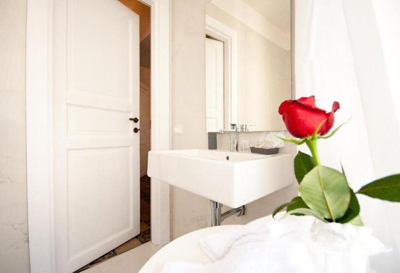Habitació Quàdruple Deluxe, Sveva Rooms