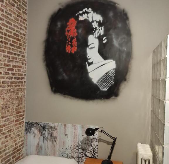 اتاق استاندارد یک نفره, Hostal Hispalense