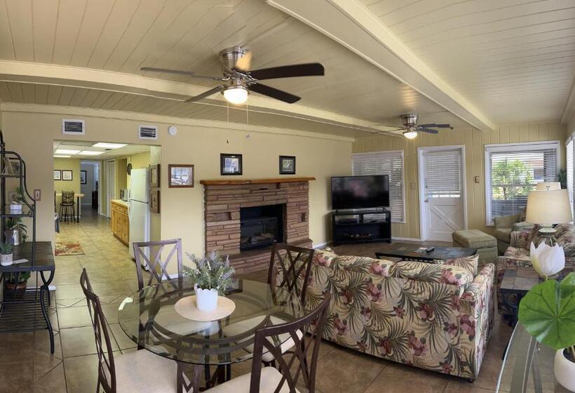 Президентский Люкс, Hontoon Landing Resort & Marina