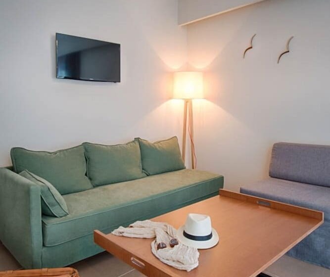 Люкс Deluxe Вид на Море, Elimnion Resort