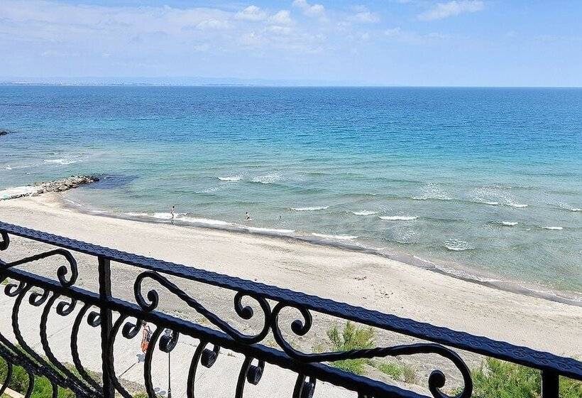 דירת נוחות 2 חדרים, Gardenia Beach Palace Apart
