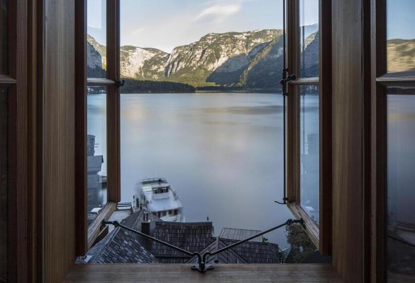 Superior suite with lake view, Hallstatt Hideaway  Adults Only