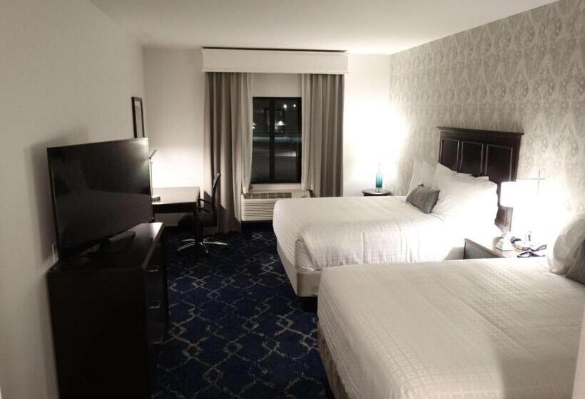 Номер Стандарт Адаптированный для Инвалидов, Best Western Plus New Richmond Inn & Suites