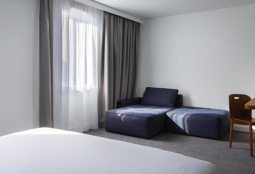 适合残疾人使用的标准间, Holiday Inn Express Le Havre Centre