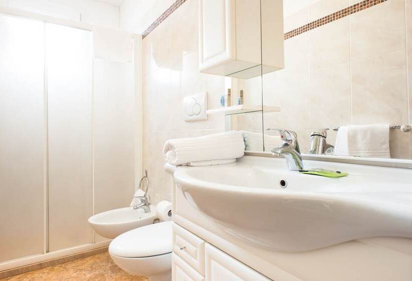 استودیوی استاندارد, Welcome Residence Per Famiglie