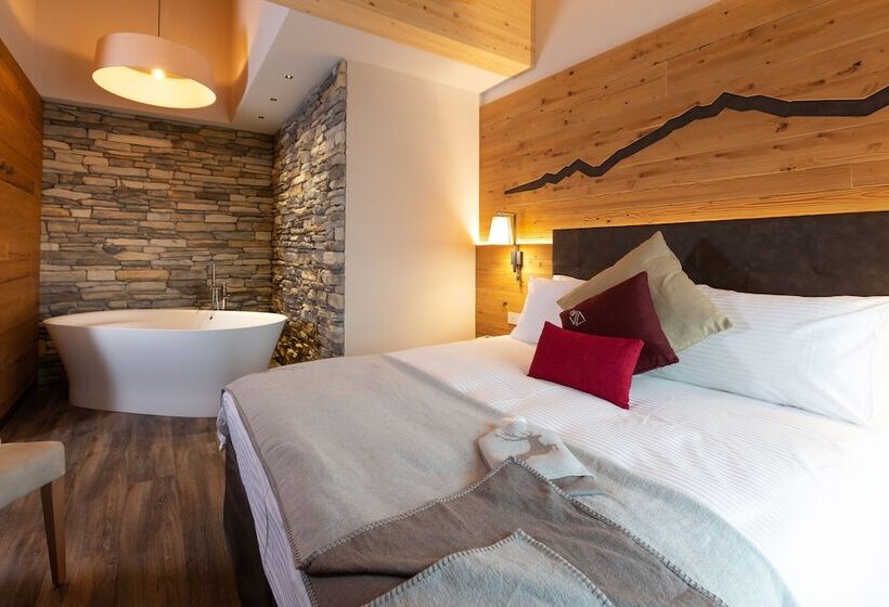 سوئیت با وان آب گرم, Mont Chalet Nevada   Hotel & Spa