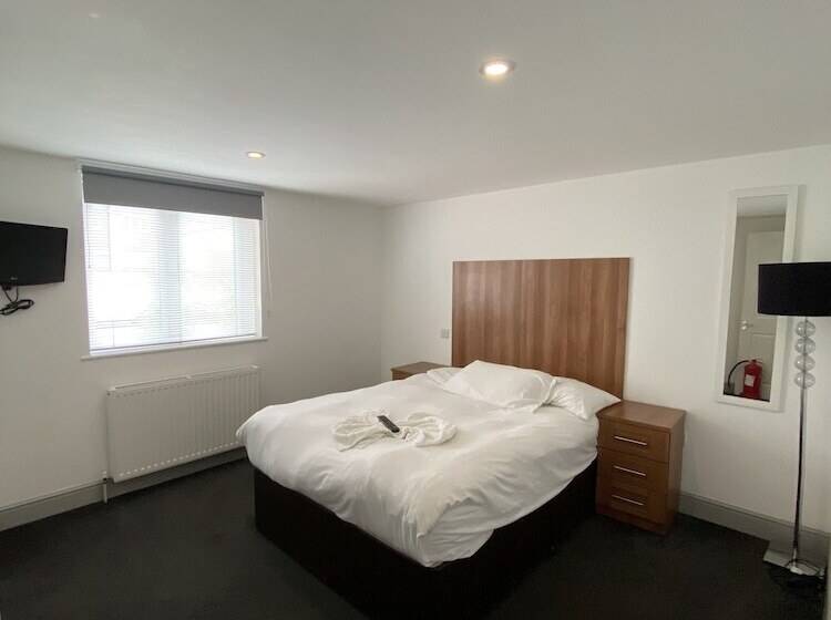 Апартаменты 1 Спальня, Buckingham Guest House For Contractors