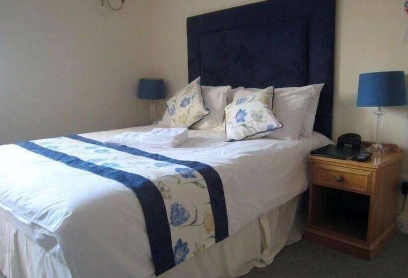 Номер Стандарт, Charles House   Windsor Castle