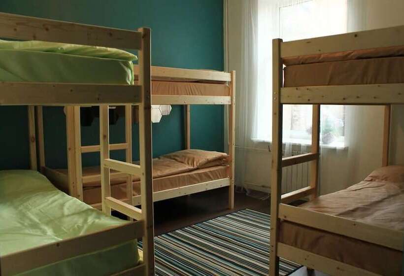 מיטה בחדר משותף, Karlov Most Hostel