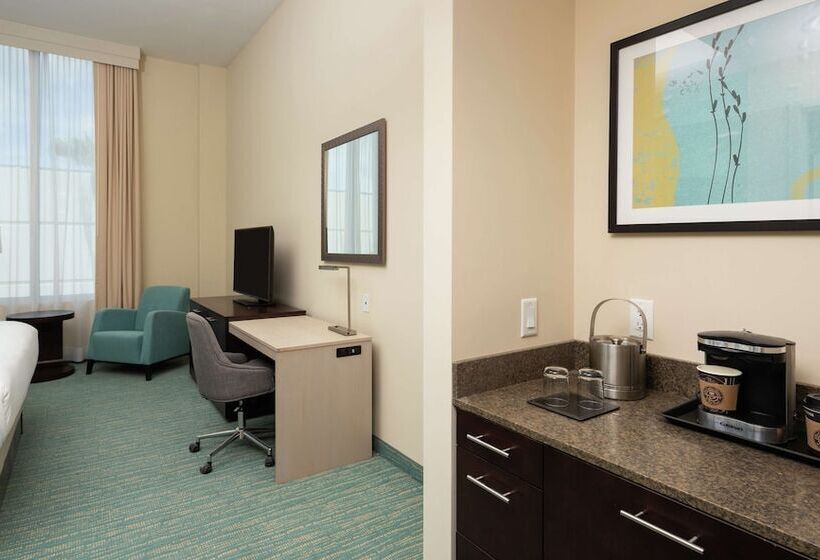 스위트, Doubletree By Hilton Miami   Doral, Fl