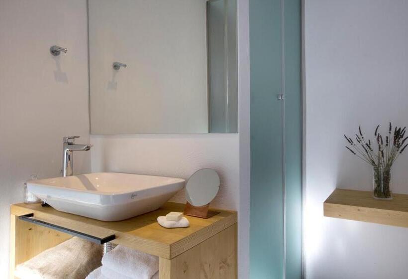 Люкс Вид на Сад, Dreambox Mykonos Suites