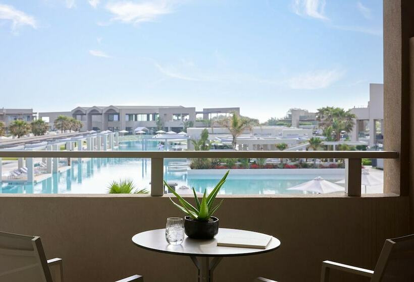 Полулюкс Вид на Бассейн, Euphoria Resort  All Inclusive