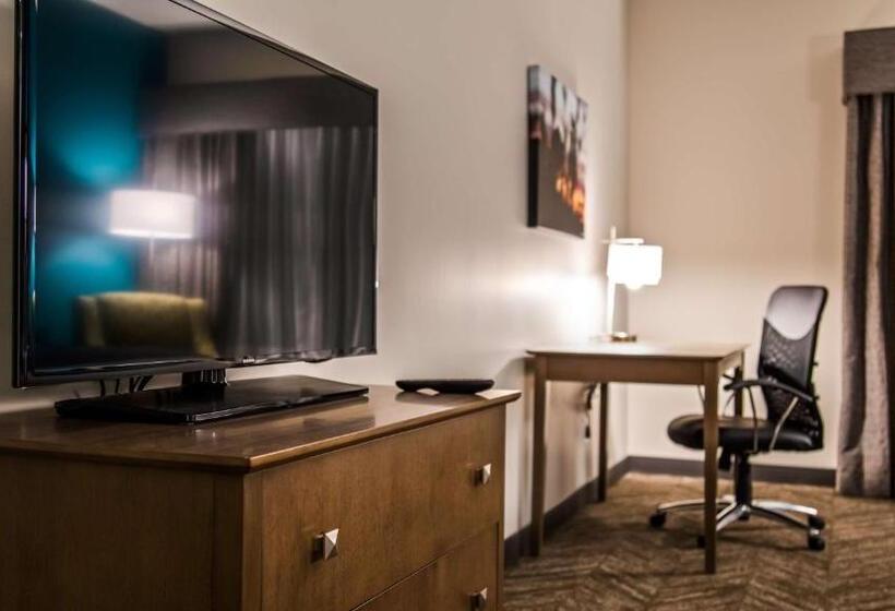 适合残疾人使用的标准间, Best Western Plus Bolivar Hotel & Suites