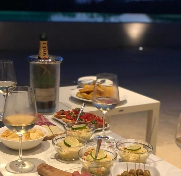 Люкс Кровать Кинг, Borgo Giallonardo Wine Relais