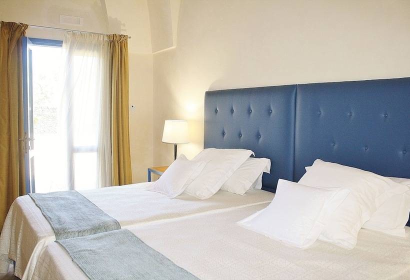 اتاق لوکس با چشم‌انداز باغ, Antica Masseria Torre Mozza