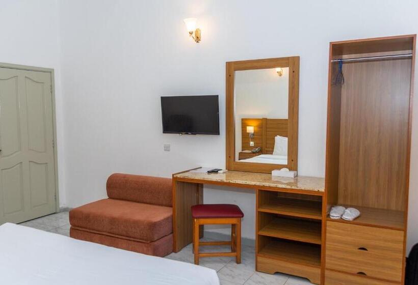 Номер Стандарт Вид на Сад, Fujairah Hotel & Resort