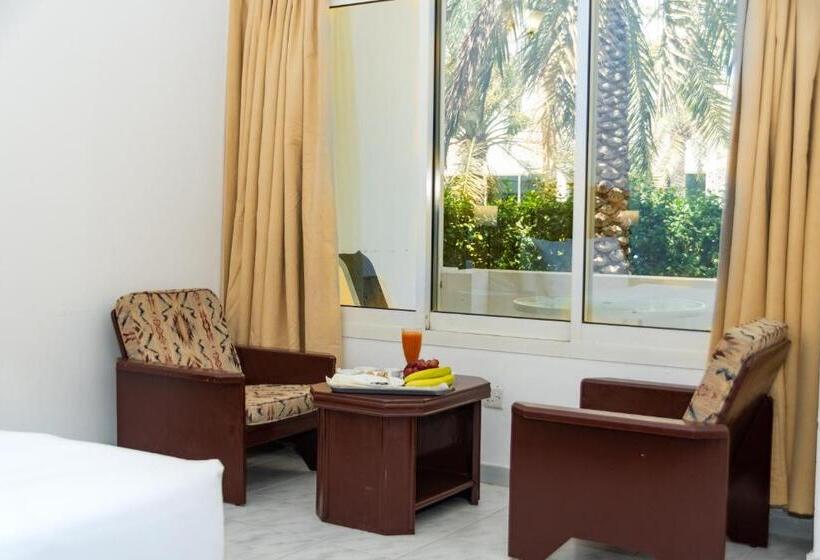 Номер Стандарт Вид на Сад, Fujairah Hotel & Resort