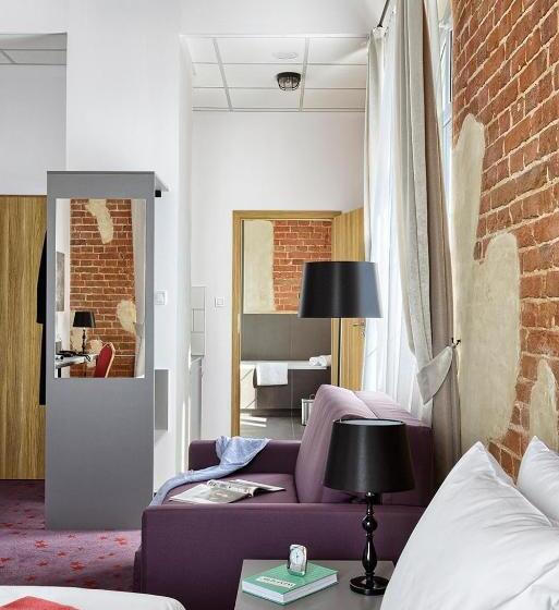 Номер Deluxe, Koszary Arche