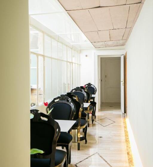 Appartamento 3 Camere da Letto, Nerva Accomodation Cavour