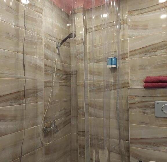 标准间, Marvel Suites