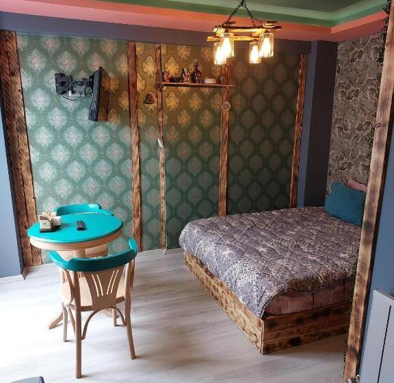 带1个卧室的高级公寓, Marvel Suites