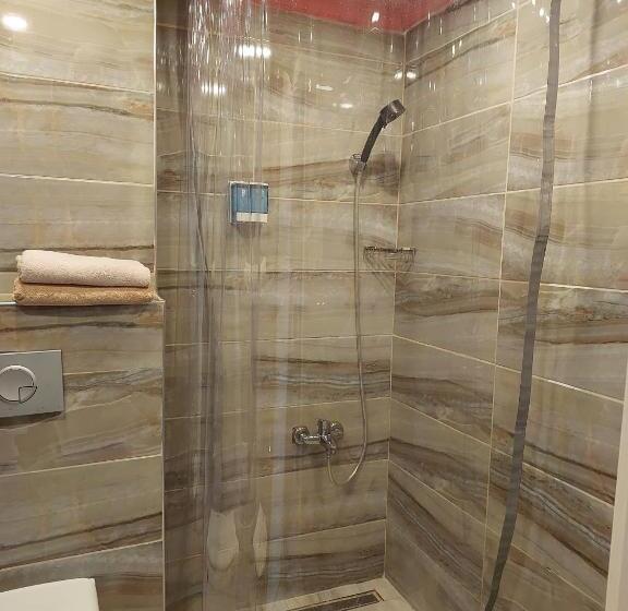 带1个卧室的高级公寓, Marvel Suites
