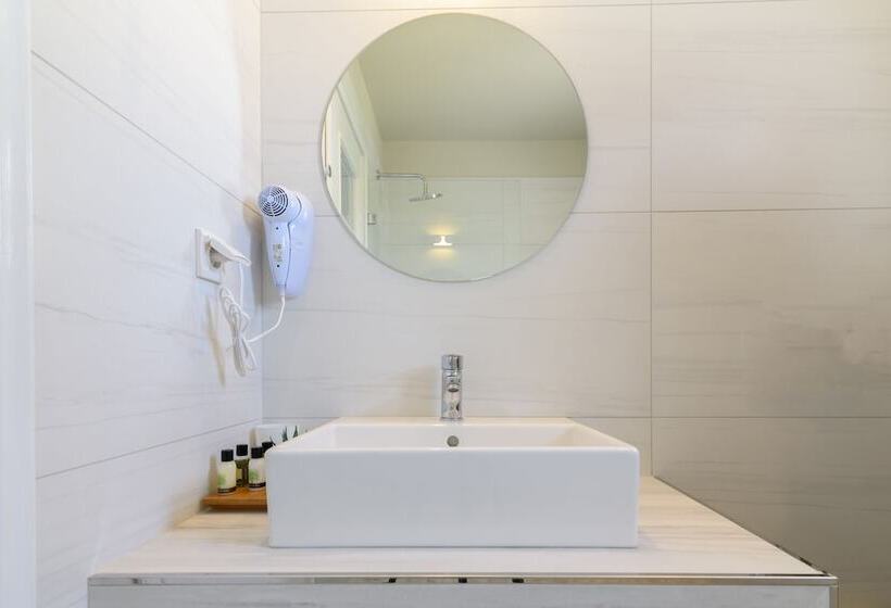 Suite avec Hydromassage, De_naxia Suites