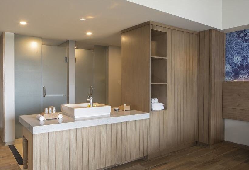 Номер Executive, Eastin Ashta Resort Canggu