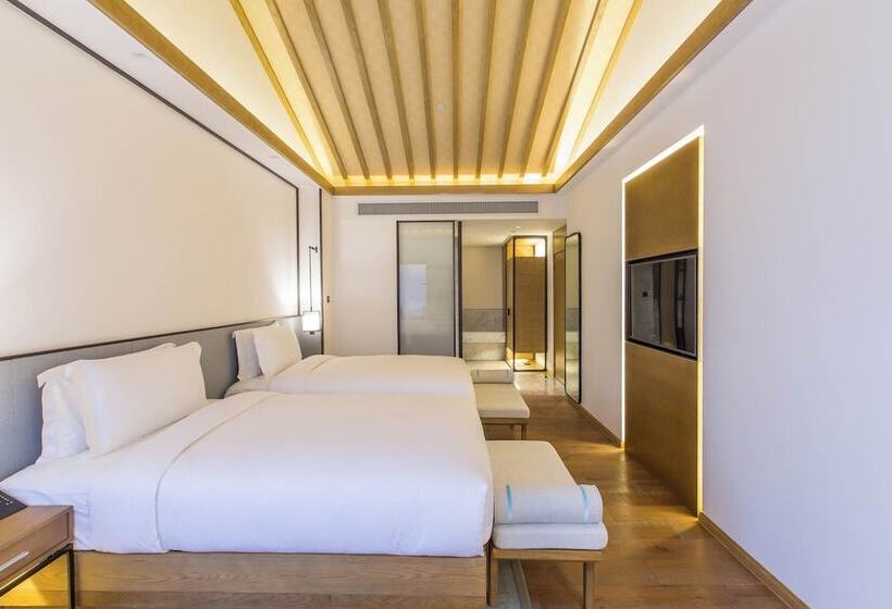 Номер Deluxe, The Sifang Hotel Nanjing, Autograph Collection