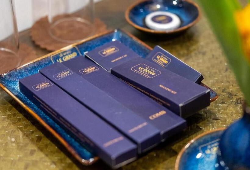 Президентский Люкс, Le Grand Pakbeng