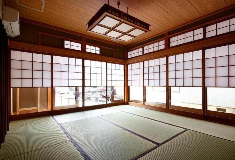 标准间, 宿屋 天空