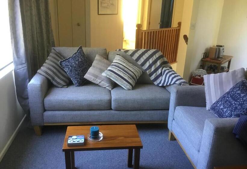 침실 1개 발코니 아파트, Antares Homestay