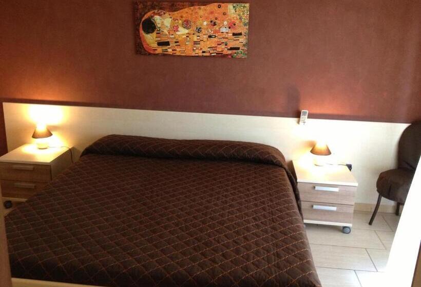 Номер Стандарт, L Incontro B&b Santeramo
