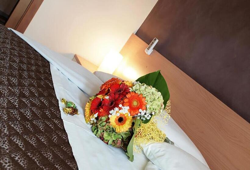 Номер Deluxe, L Incontro B&b Santeramo